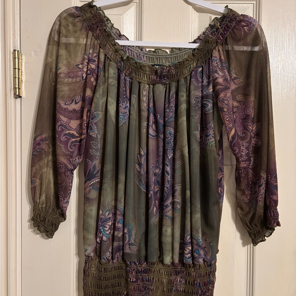 Cha Cha Vente Blue and Green Top